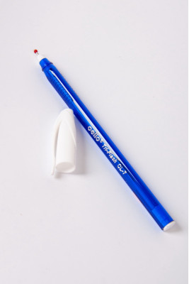  Ручка масляна "Tri-Flesh" синя