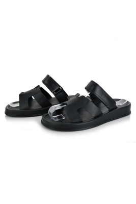 Шльопанці жіночі