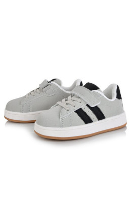 Кросівки дитячі