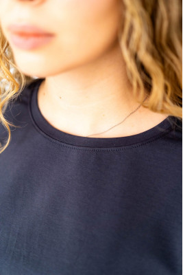 Футболка жіноча