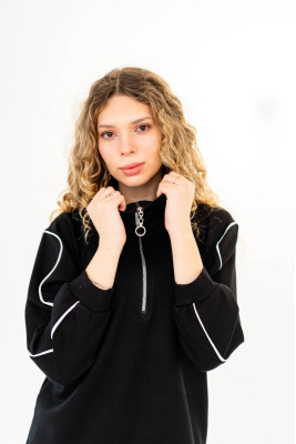 Костюм жіночий