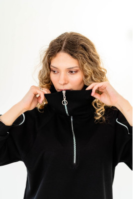 Костюм жіночий