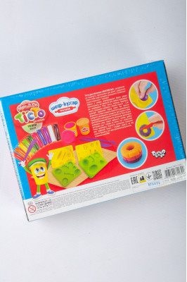 Тісто для ліпки, 12 кольорів, 300 г, стек з формочками, "Шеф-кухар", Danko Toys