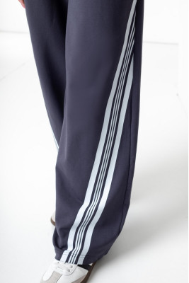 Штани жіночі