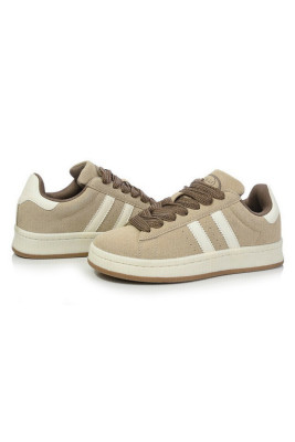 Кросівки жіночі