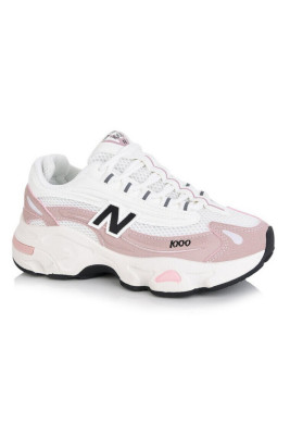 Кросівки жіночі