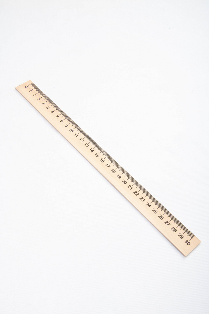 Лінійка дерев 'яна