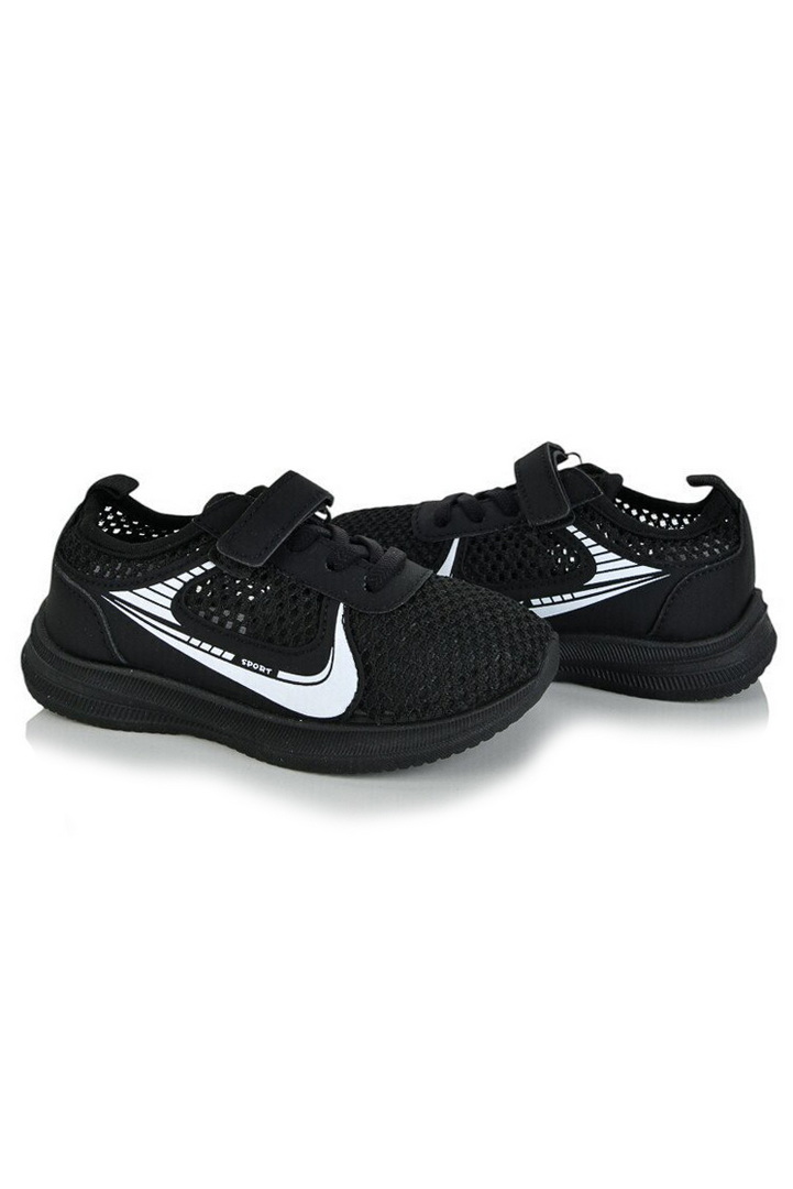 Кросівки дитячі