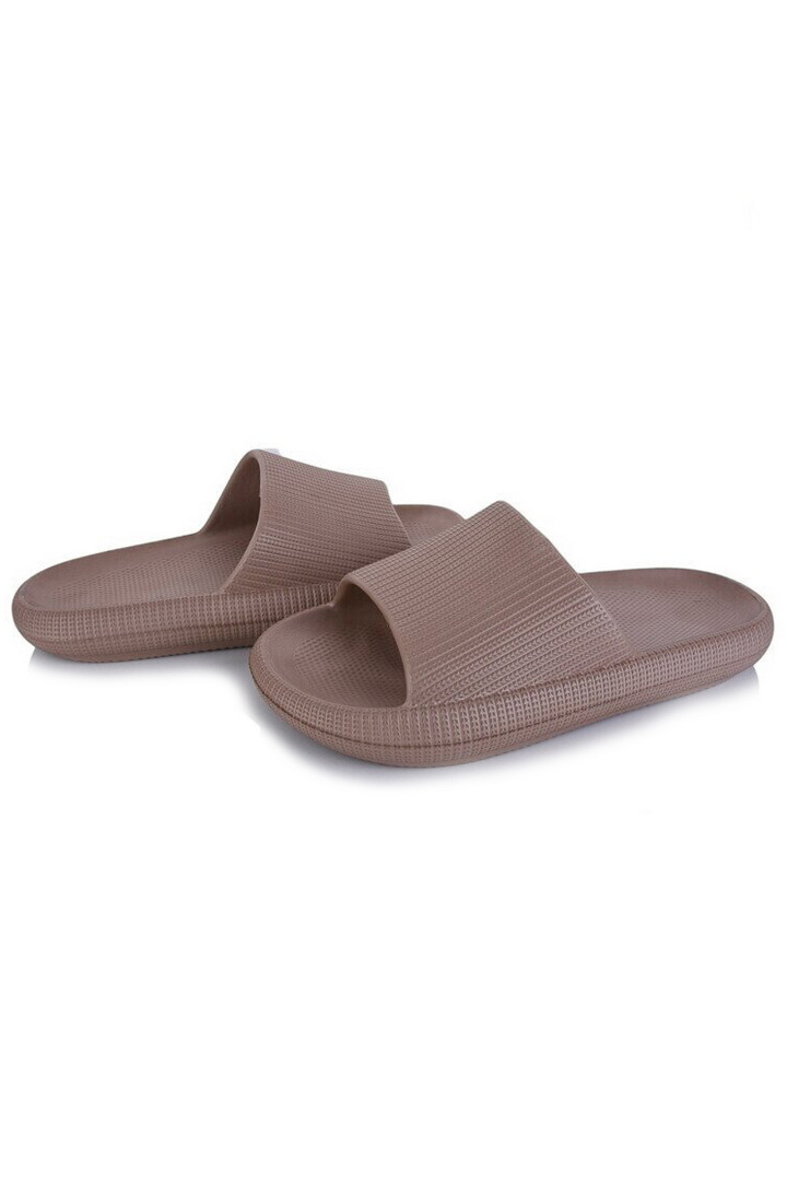 Шльопанці жіночі