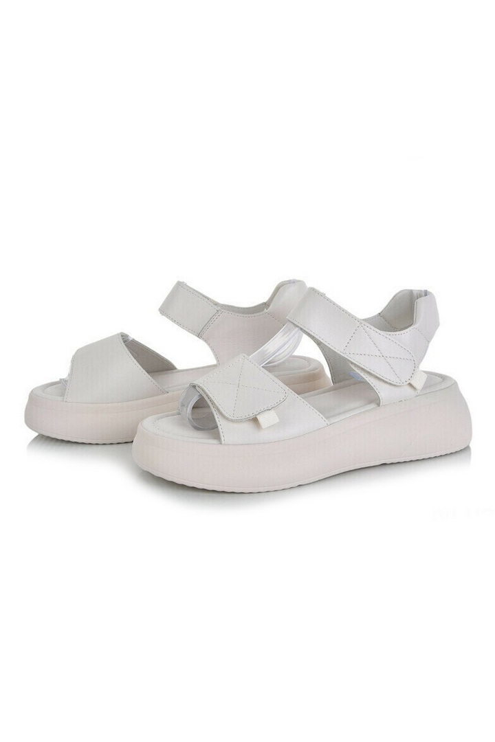 Босоніжки жіночі