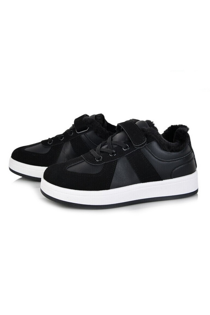 Кросівки дитячі