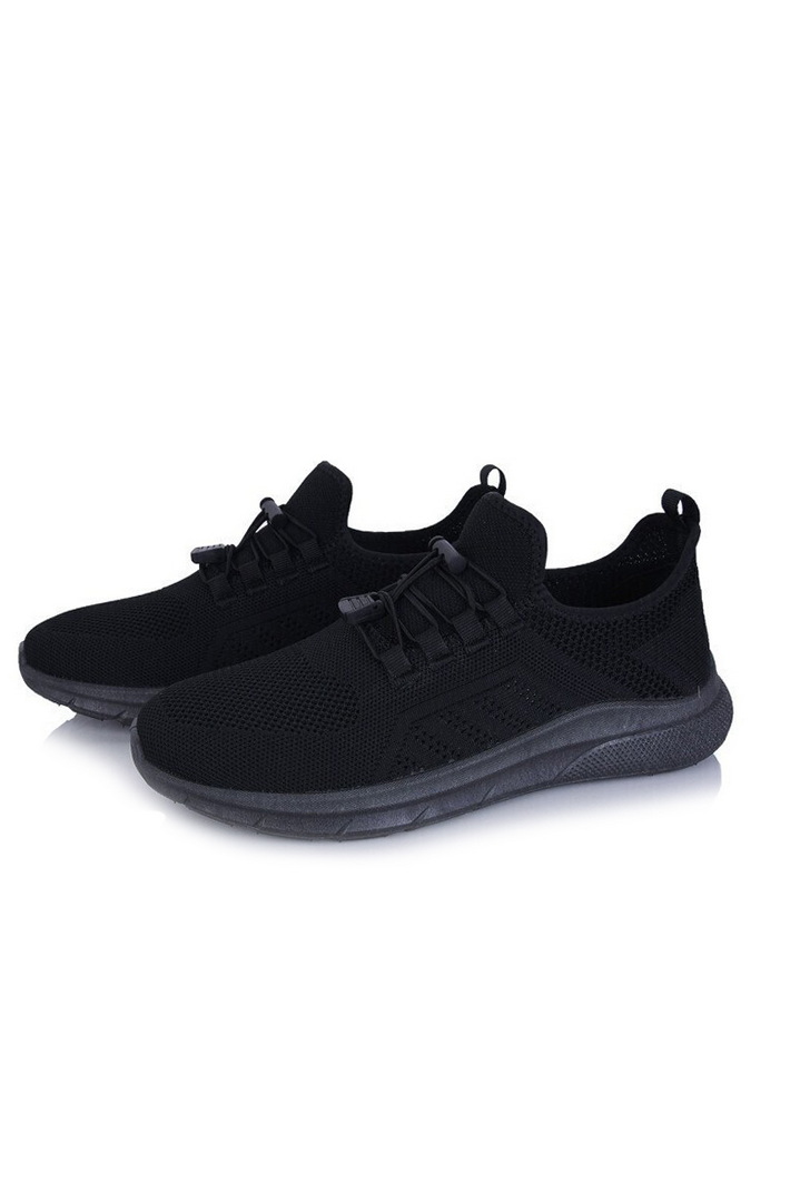 Кросівки чоловічі